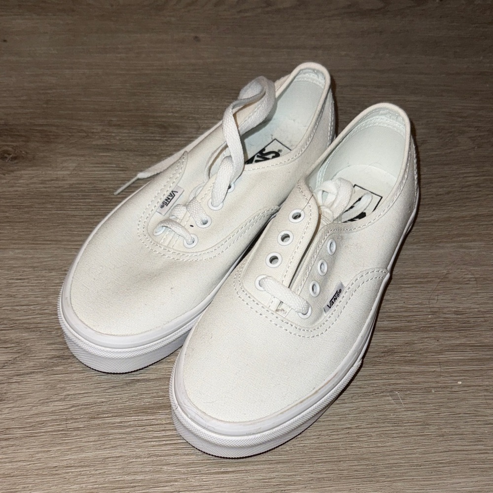 NWOT White Vans- Size 3 Kids